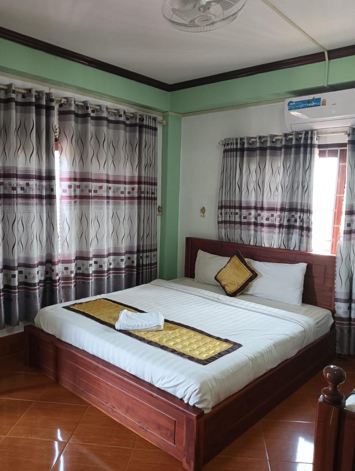 Bountang Riverside Hotel 방 비엥 외부 사진