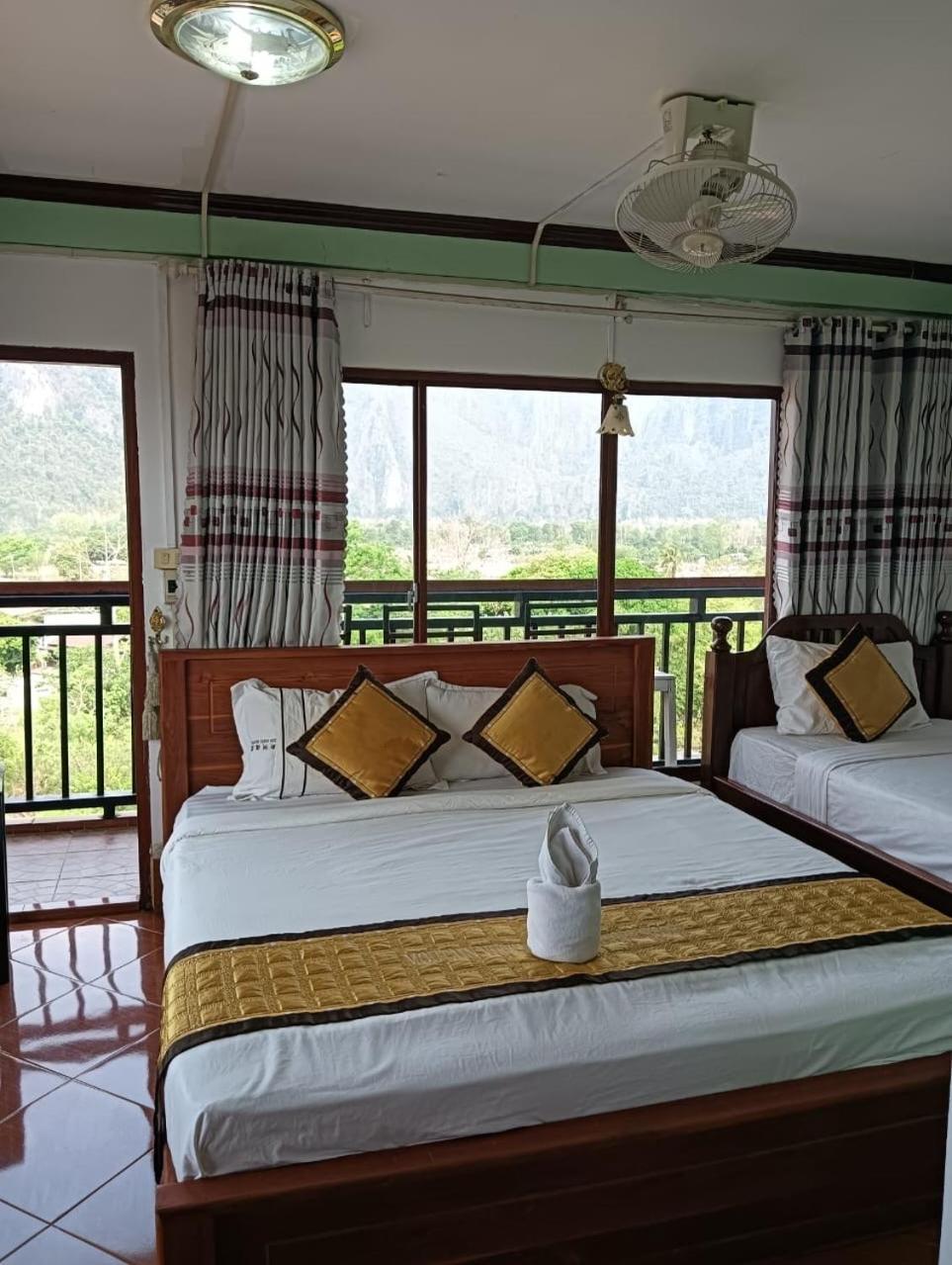 Bountang Riverside Hotel 방 비엥 외부 사진