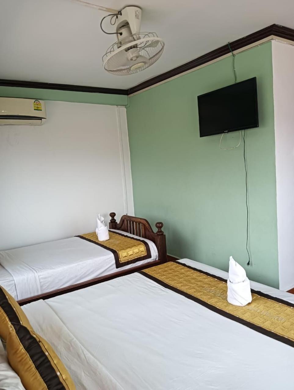 Bountang Riverside Hotel 방 비엥 외부 사진