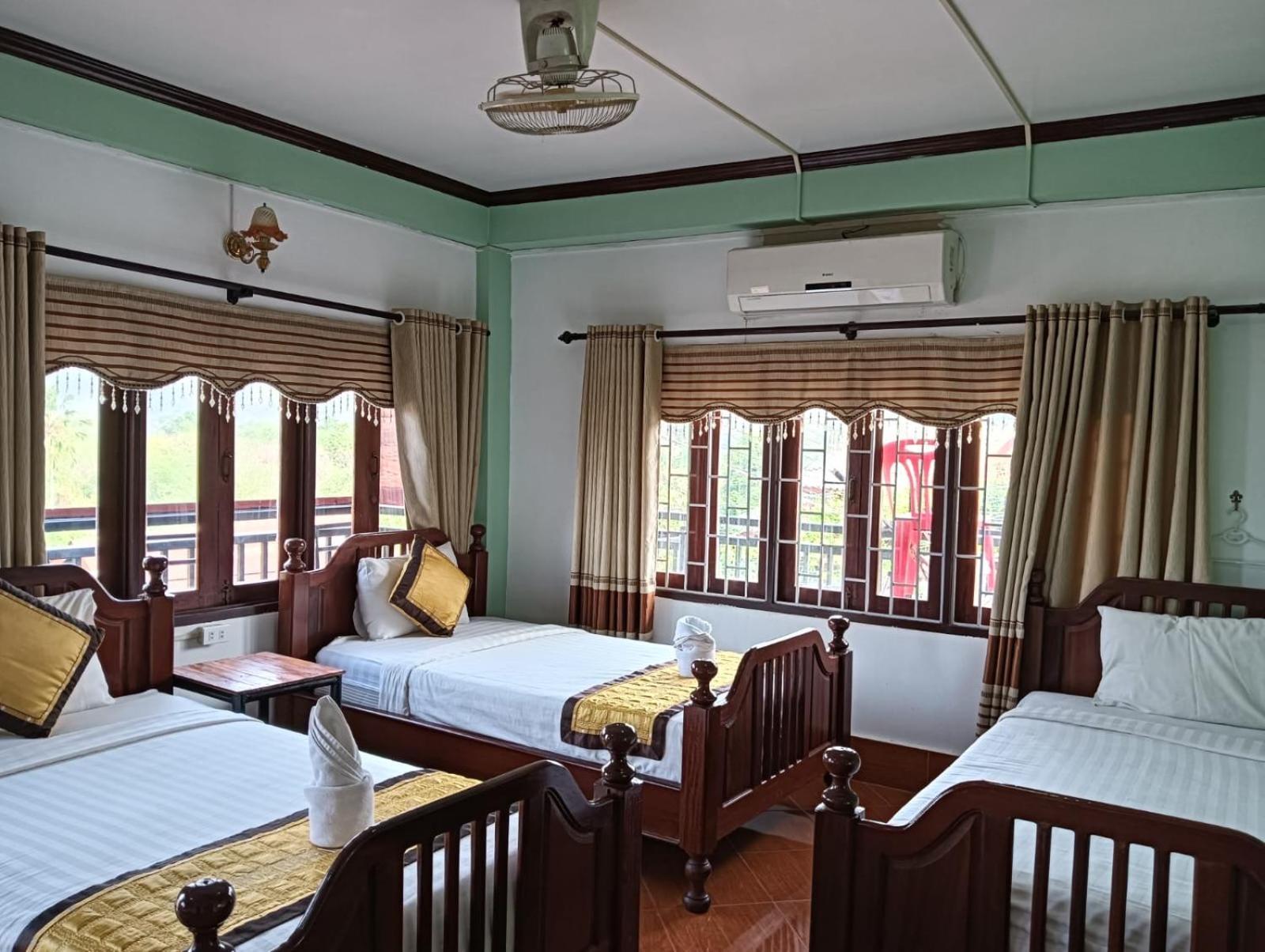 Bountang Riverside Hotel 방 비엥 외부 사진