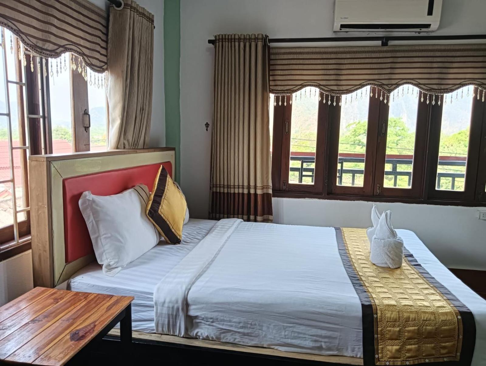 Bountang Riverside Hotel 방 비엥 외부 사진