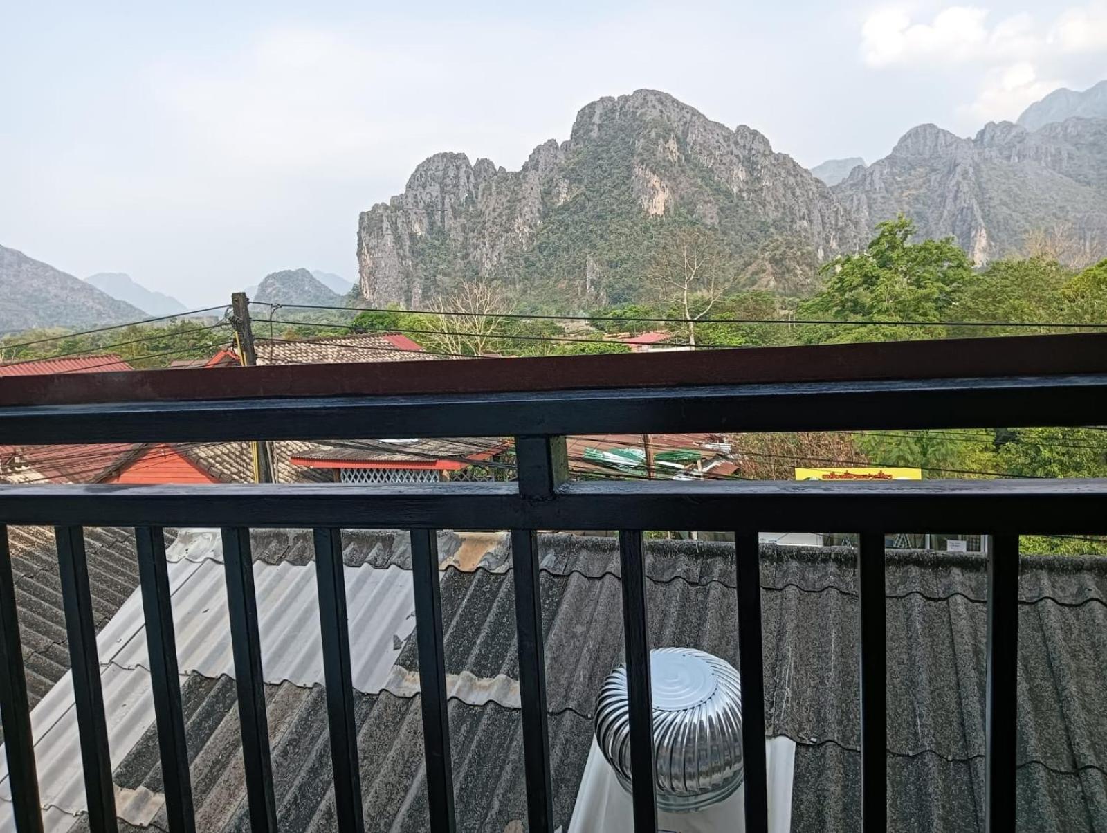 Bountang Riverside Hotel 방 비엥 외부 사진