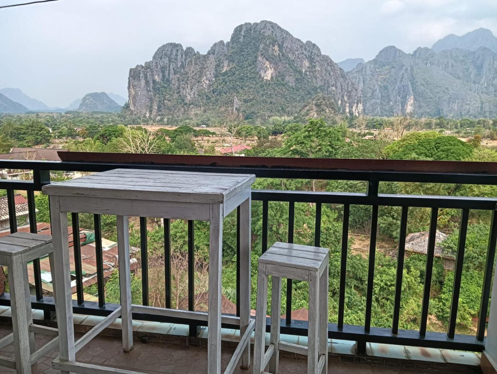 Bountang Riverside Hotel 방 비엥 외부 사진