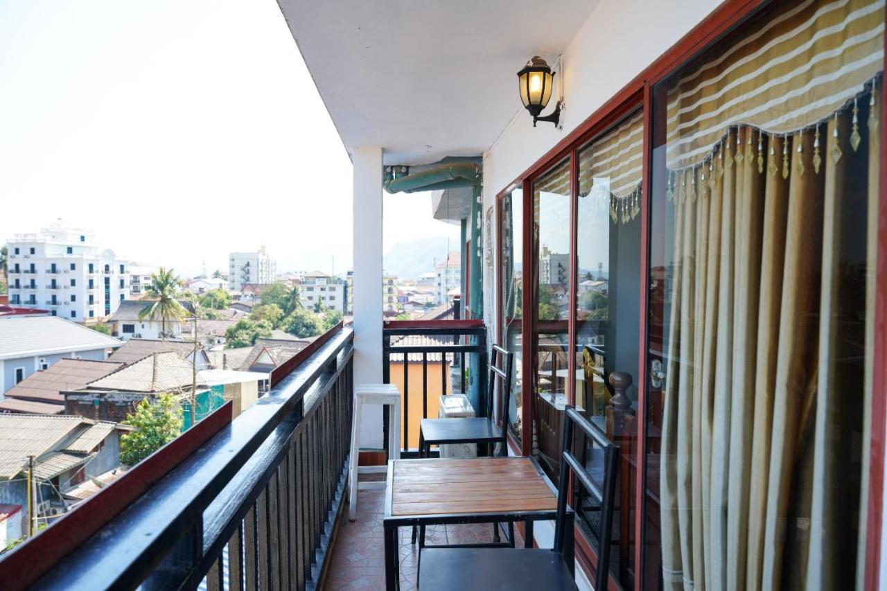 Bountang Riverside Hotel 방 비엥 외부 사진